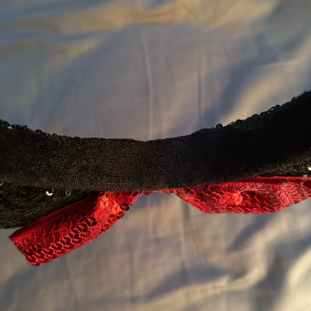 Minnie Mouse Disney sequined Headband Ears like new!